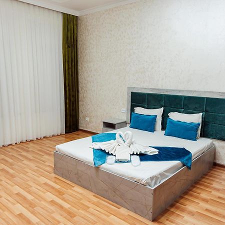 Art Inn Hotel Tashkent Esterno foto
