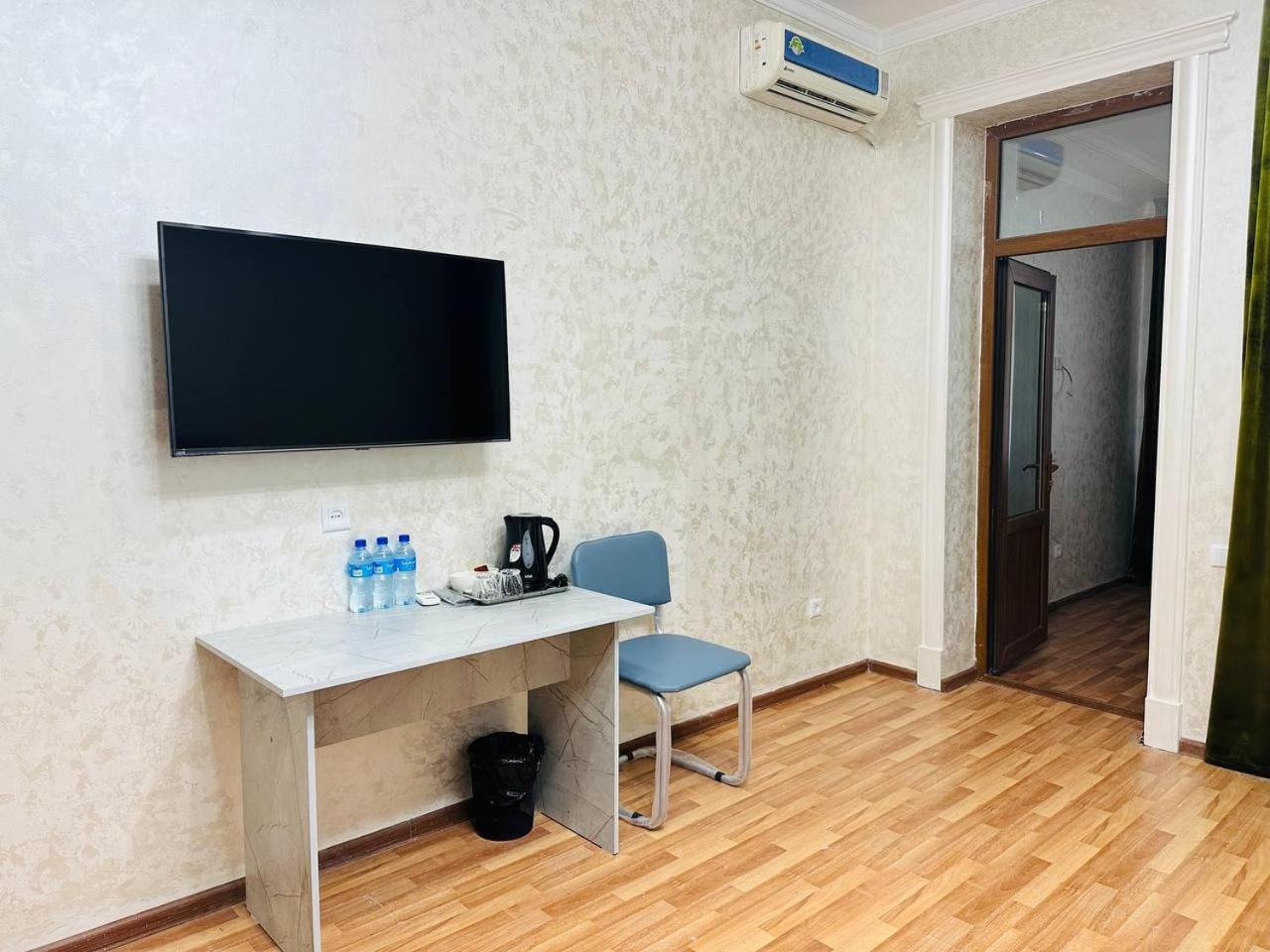 Art Inn Hotel Tashkent Esterno foto