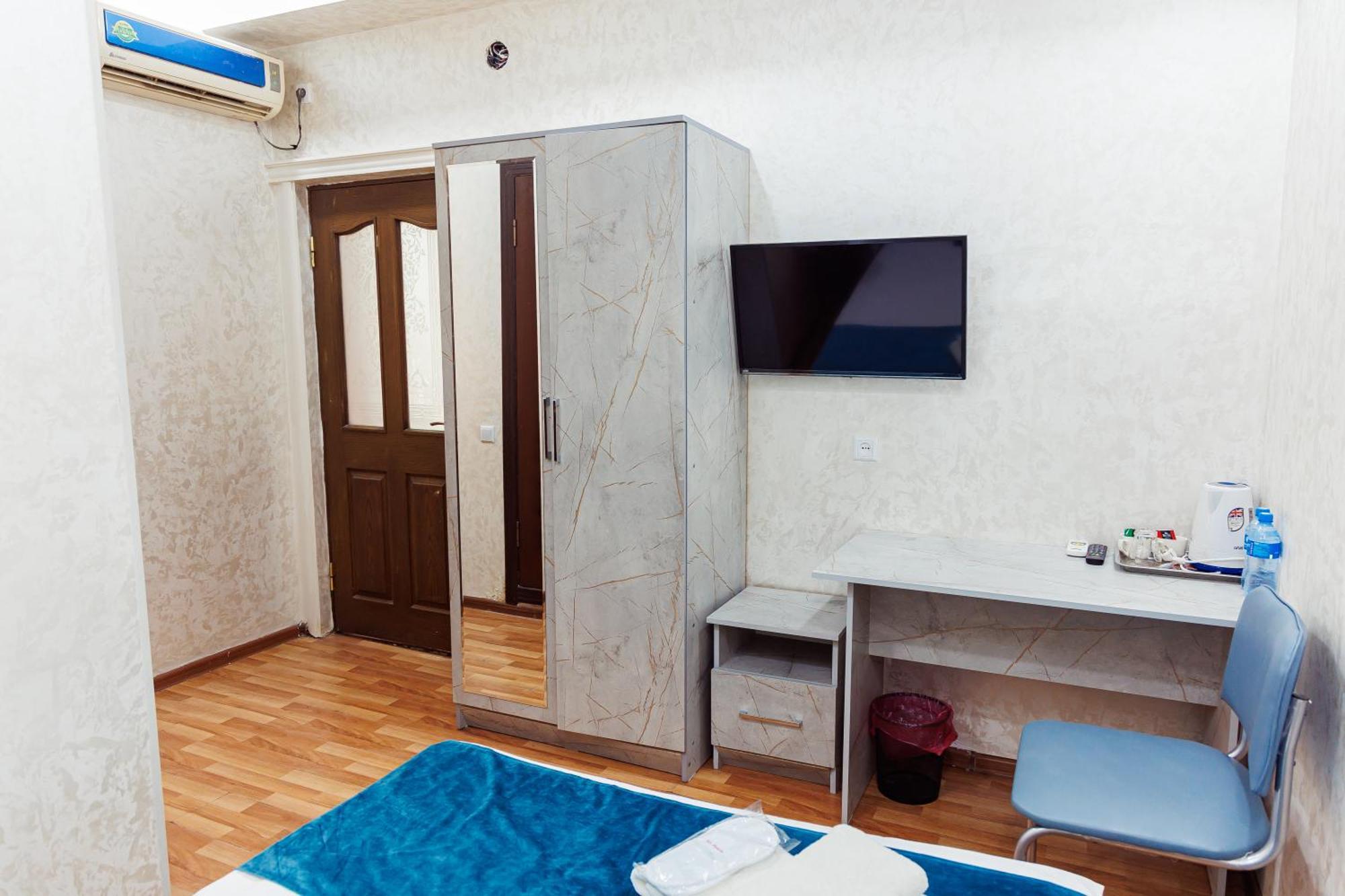 Art Inn Hotel Tashkent Esterno foto